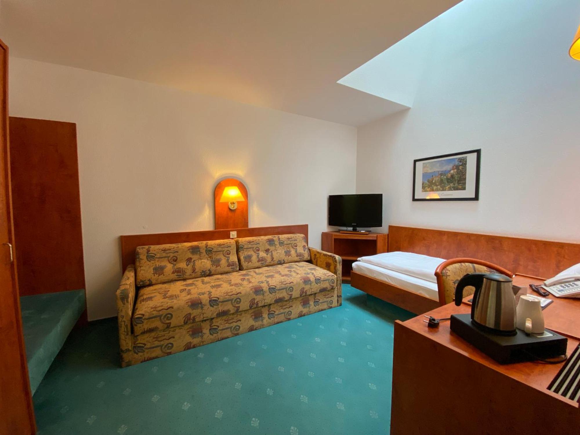 Hotel Hansa Жак Офенбах Екстериор снимка