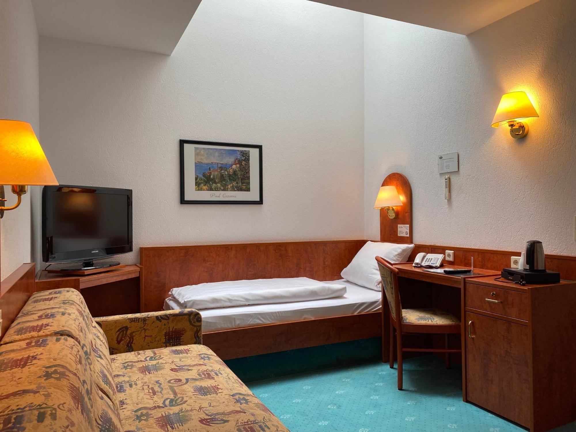 Hotel Hansa Жак Офенбах Екстериор снимка